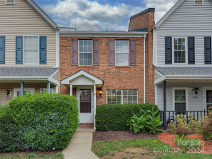 8248 Golf Ridge Dr Charlotte, NC 28277