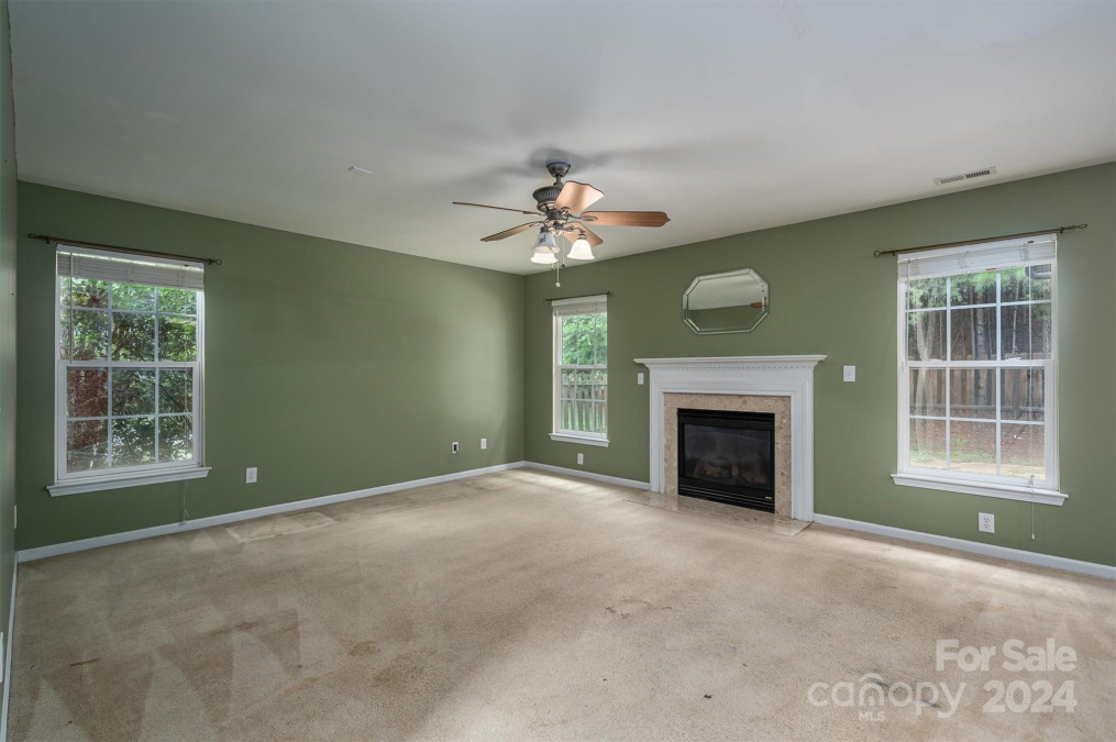 7272 Cascading Pines Dr Fort Mill, SC 29708