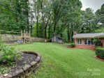 3221 Debbie Dr Hendersonville, NC 28791