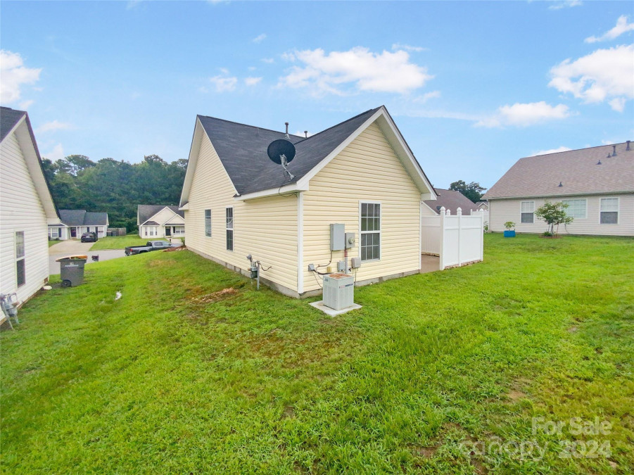 316 Athens Hill Kannapolis, NC 28083