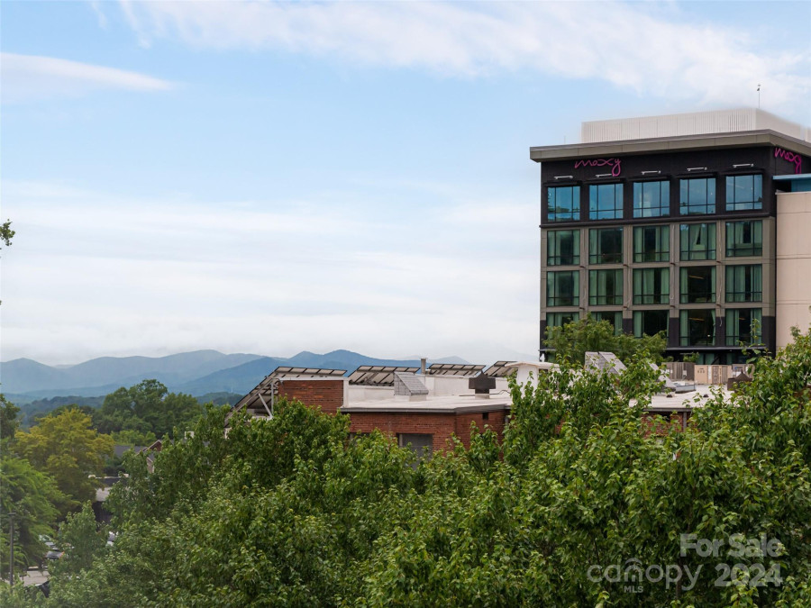 55 Market St Asheville, NC 28801