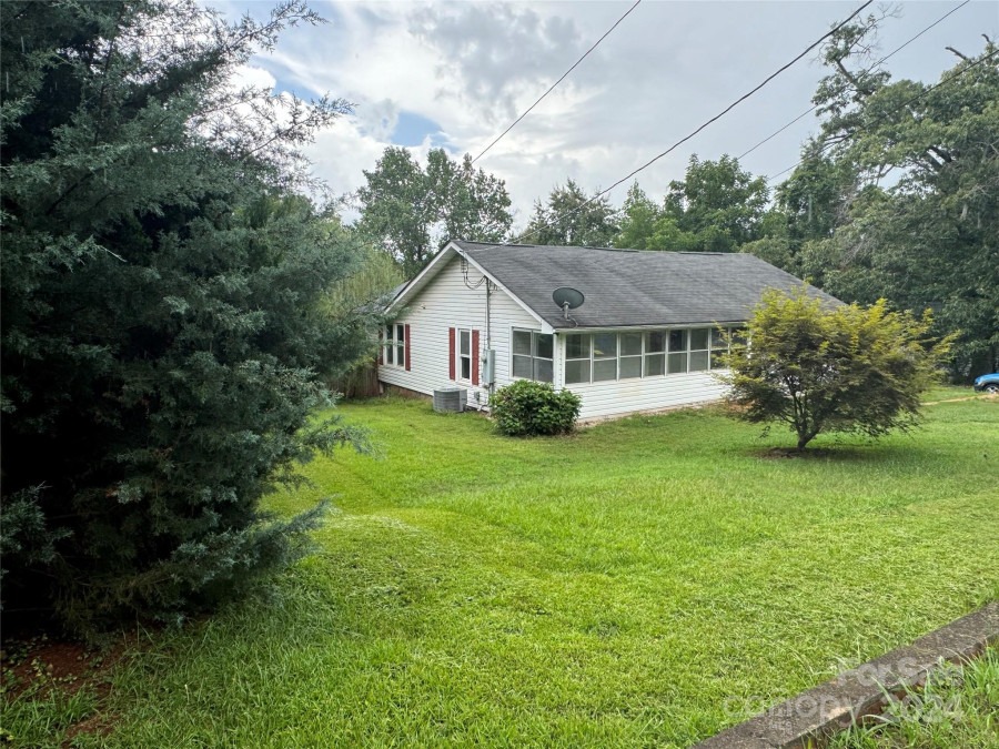 187 Westview St Rutherfordton, NC 28139