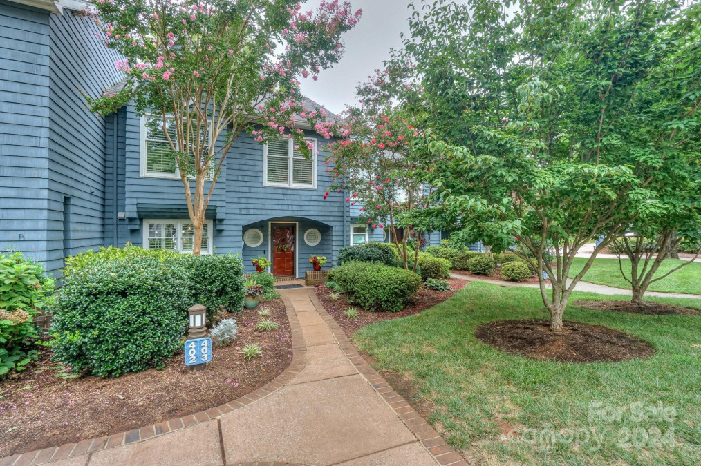 403 Northwest Dr Davidson, NC 28036