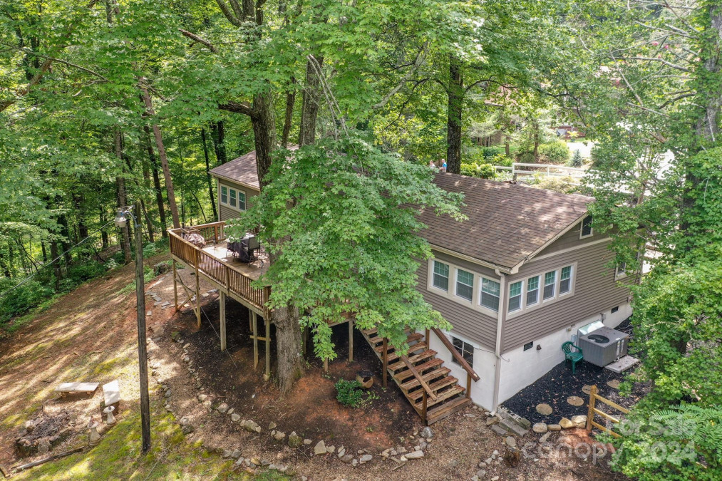 297 Chimney Cliffs Dr Lake Lure, NC 28746