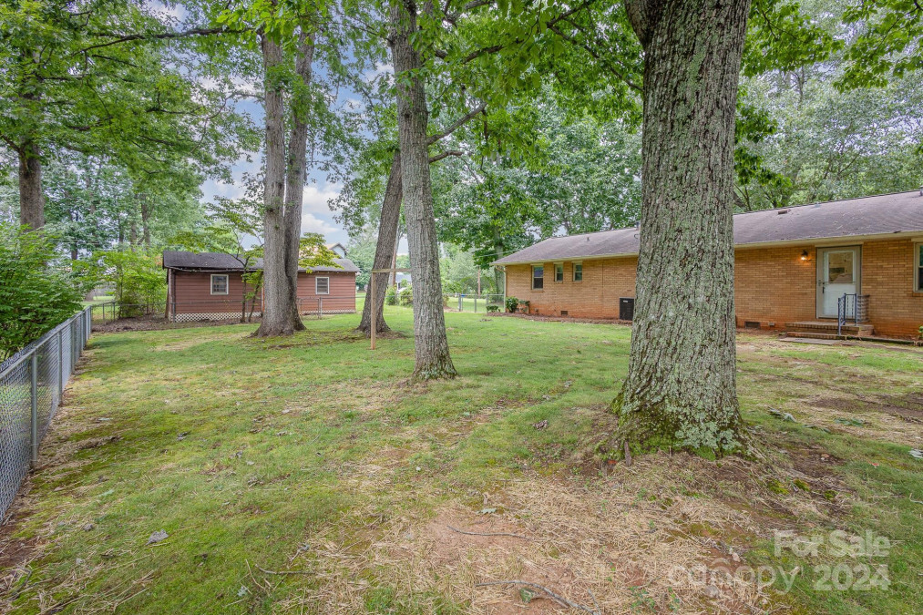 1022 Linwood Rd Kings Mountain, NC 28086