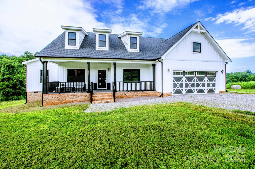 215 Autumn Rd Harmony, NC 28634