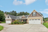 132 Half Moon Trl Hendersonville, NC 28792