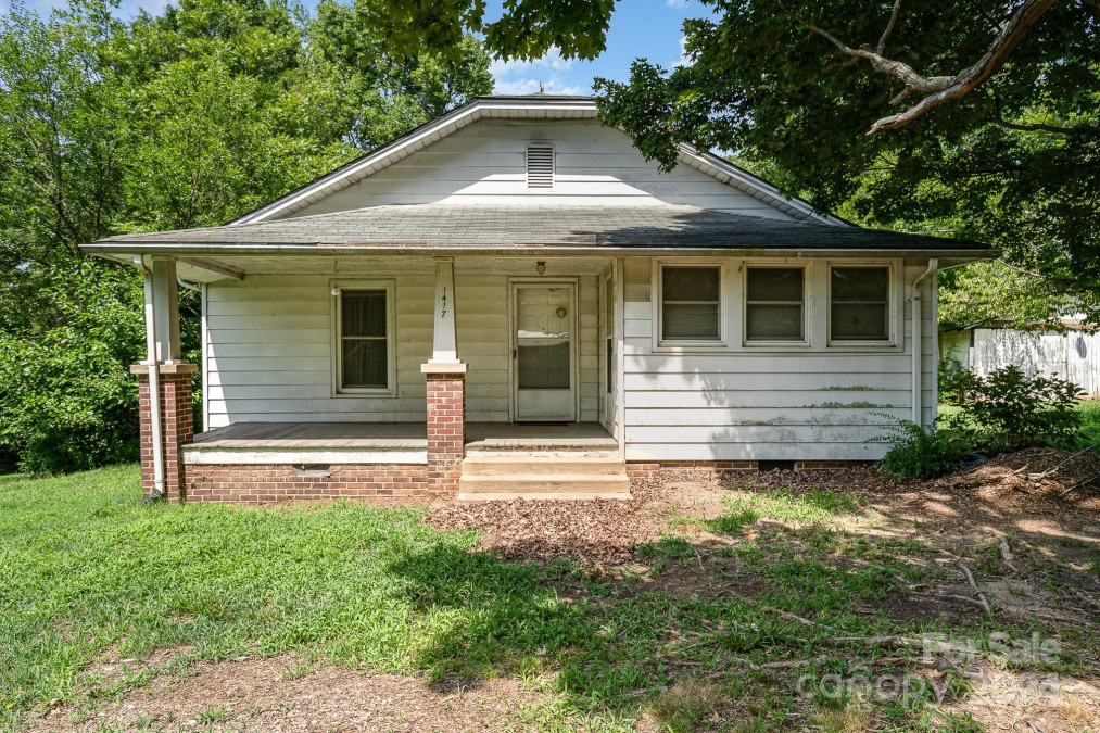 1417 A St Kannapolis, NC 28081