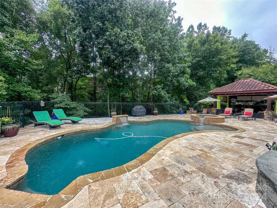 168 Melbourne Dr Fort Mill, SC 29708