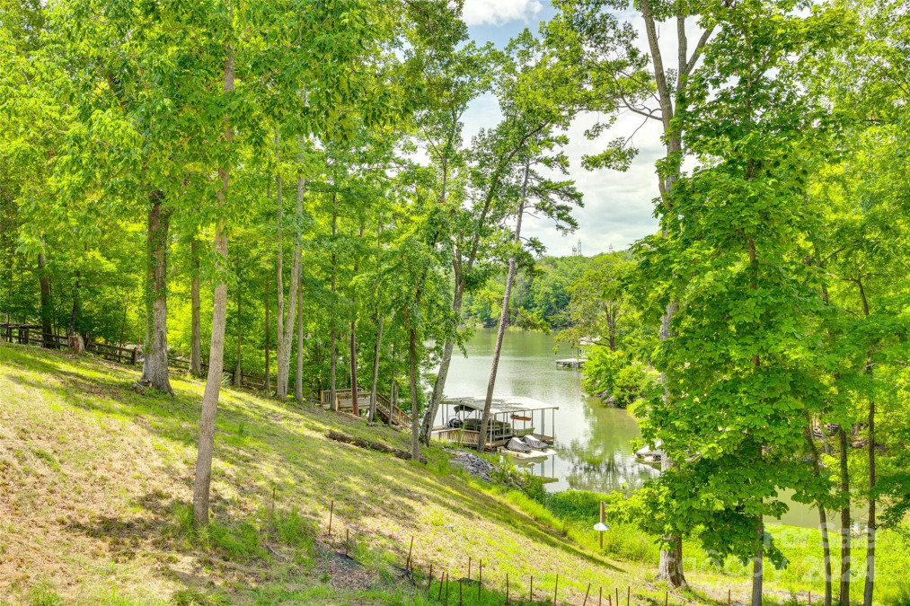 5577 Beaverdam Creek Rd Clover, SC 29710