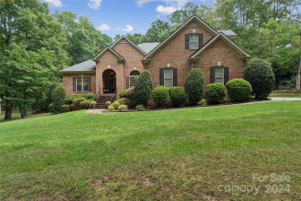 4634 Sawgrass Ct Denver, NC 28037