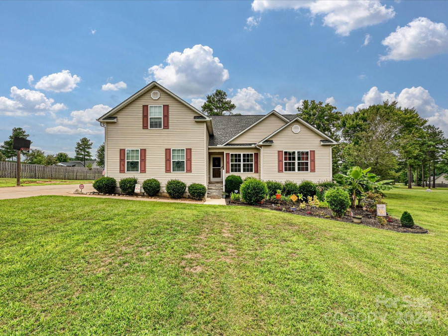 1363 Bicycle Ct York, SC 29745