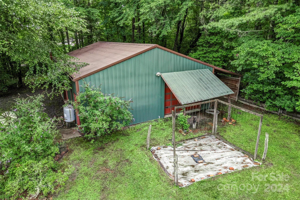 256 Talley Rd Hendersonville, NC 28739