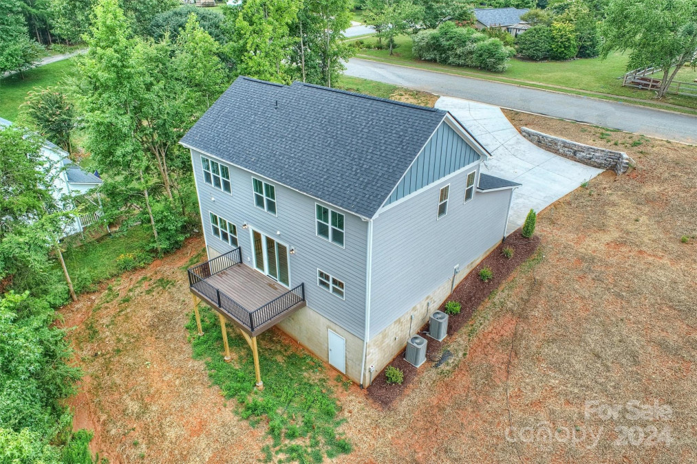 126 Meadow Glen Dr Troutman, NC 28166