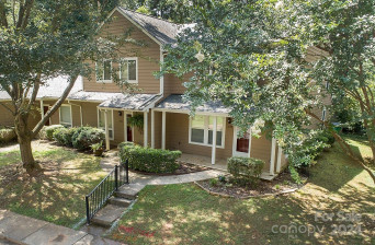 1044 Sardis Cove Dr Charlotte, NC 28270