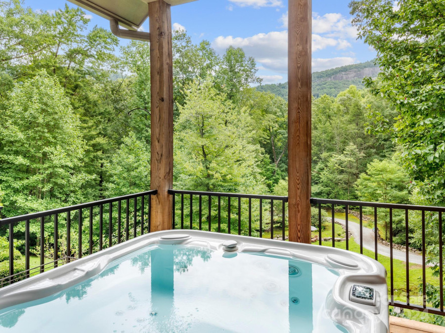 1036 Proctor Rd Lake Lure, NC 28746