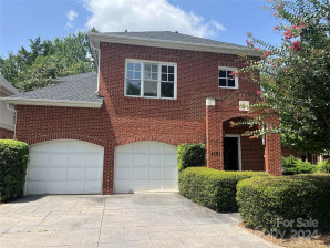 4101 Sharon Commons Ln Charlotte, NC 28210