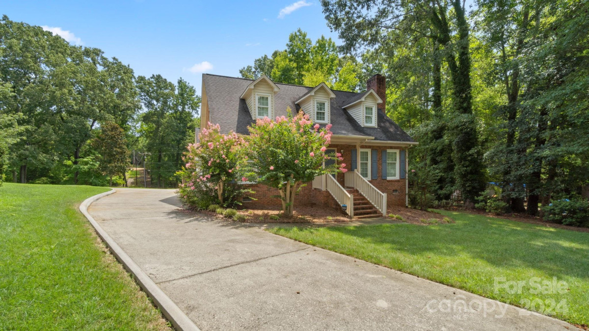 517 Oxford Pl Lancaster, SC 29720