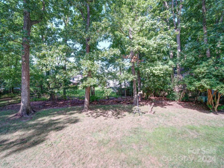 9617 Newby Ln Matthews, NC 28105