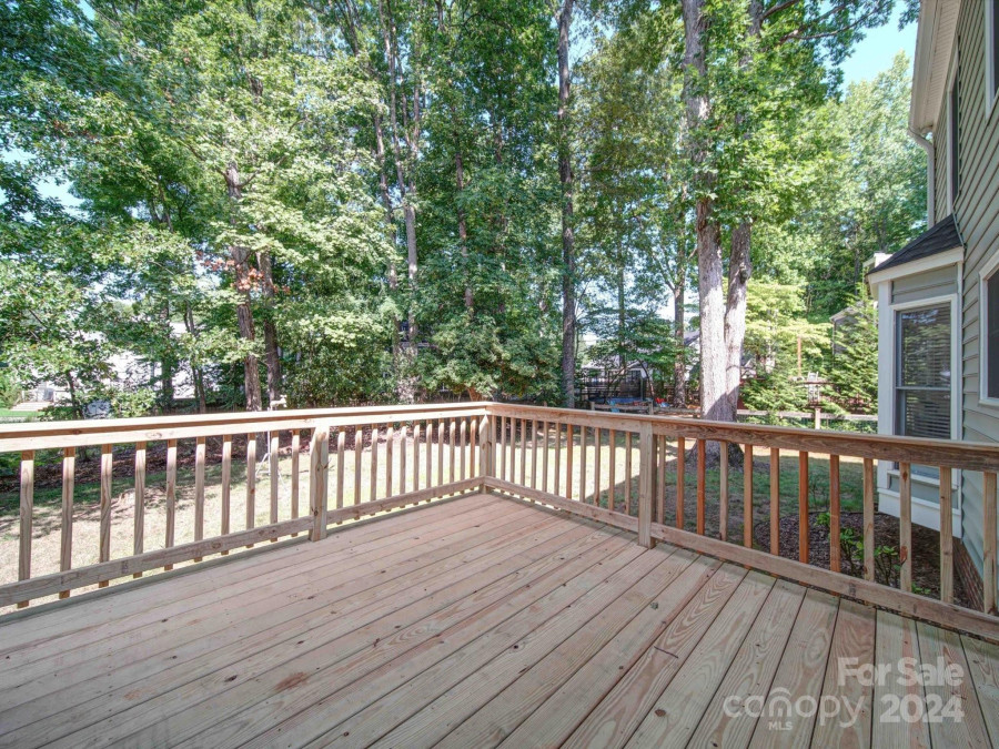 9617 Newby Ln Matthews, NC 28105