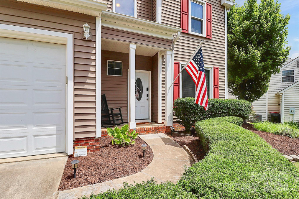 2837 Huckleberry Hill Dr Fort Mill, SC 29715