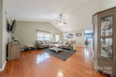 15212 Edgewater Forest Ln Charlotte, NC 28278