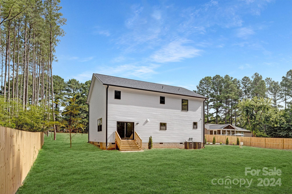 3231 Deertrack Ln Monroe, NC 28110