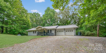 236 Reynolds Wood Dr Brevard, NC 28712