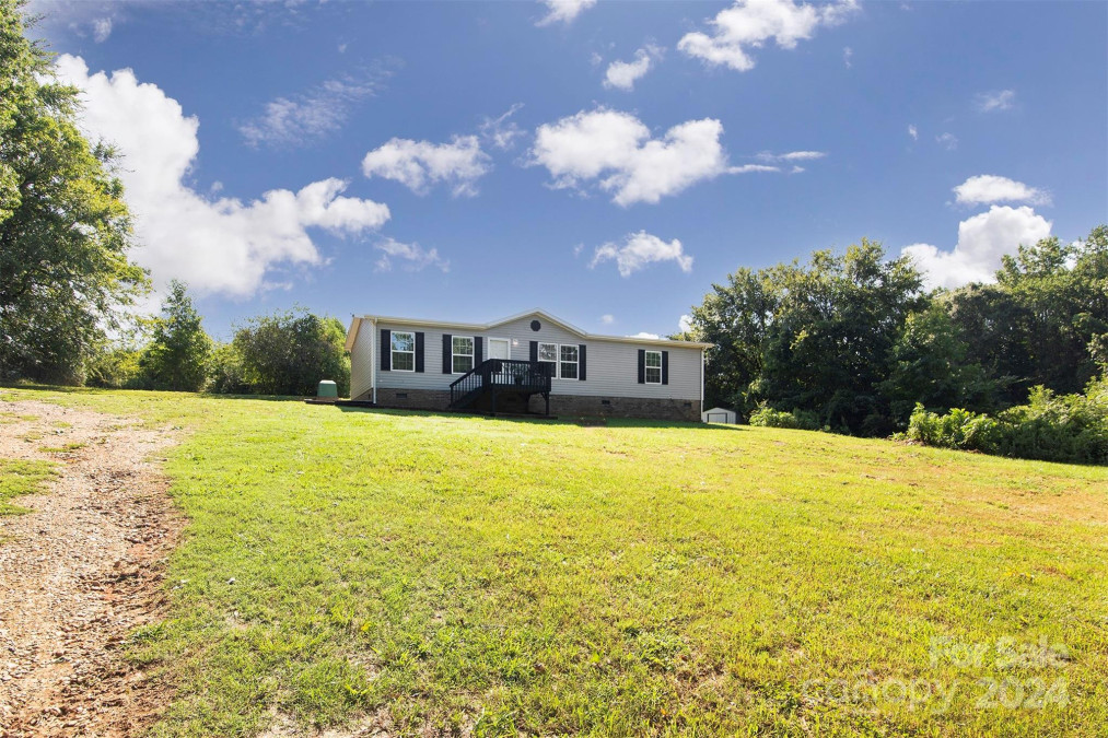 115 Burnside Ct Clover, SC 29710