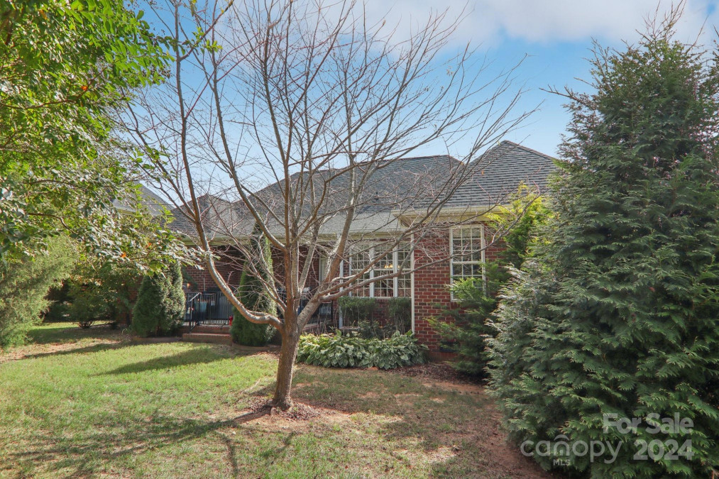 144 Spring Forest Dr Shelby, NC 28152