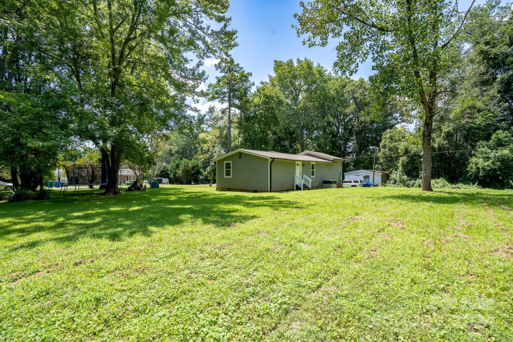 11203 Pine Grove Ave Mint Hill, NC 28227