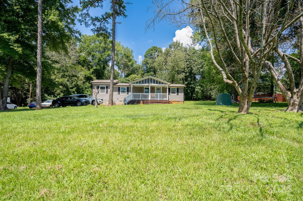 11203 Pine Grove Ave Mint Hill, NC 28227