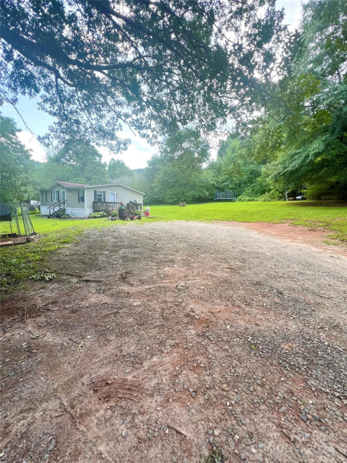 4088 Jacumin Rd Valdese, NC 28690