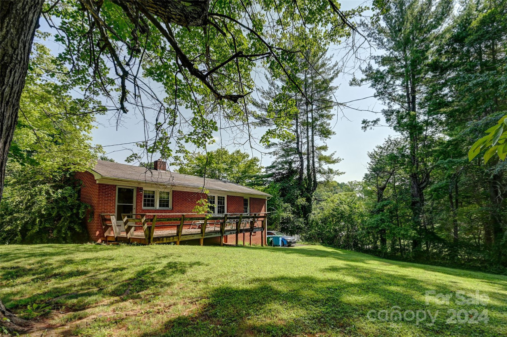 419 Monte Vista Rd Candler, NC 28715