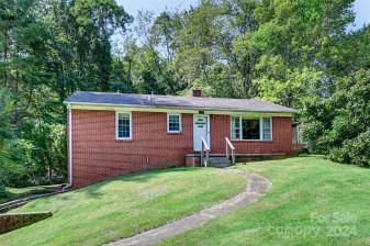 419 Monte Vista Rd Candler, NC 28715