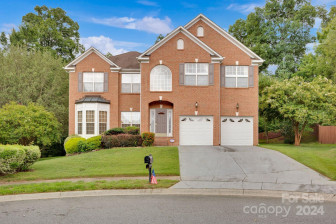 1801 Briarcrest Dr Charlotte, NC 28269