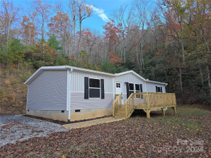 422 Normcol Dr Pisgah Forest, NC 28768