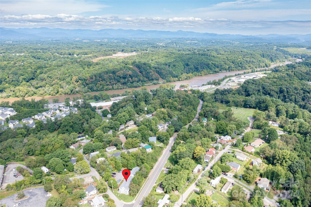 3 Penley Ave Asheville, NC 28804