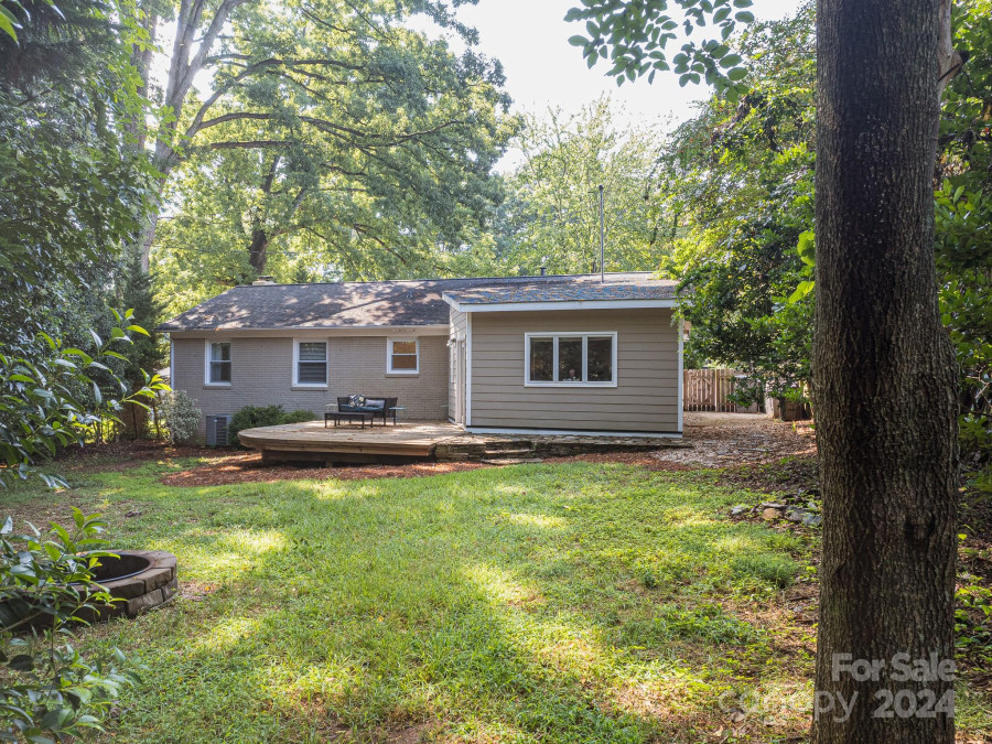 4423 Firwood Ln Charlotte, NC 28209