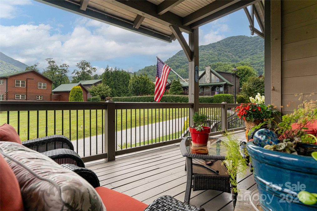 649 Panoramic Loop Maggie Valley, NC 28751