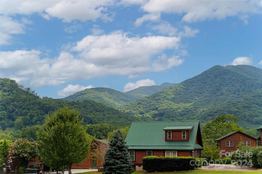 649 Panoramic Loop Maggie Valley, NC 28751