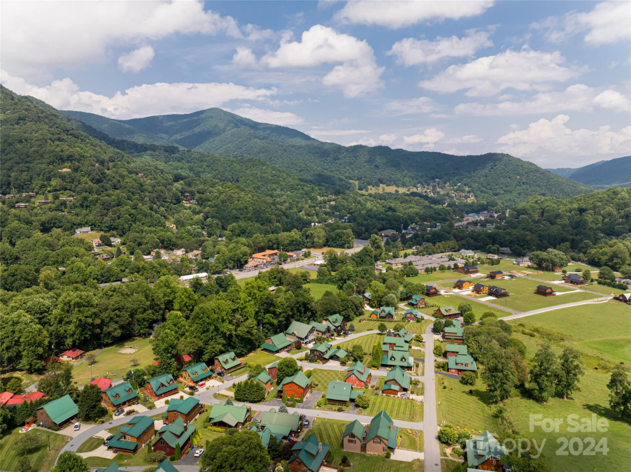 649 Panoramic Loop Maggie Valley, NC 28751