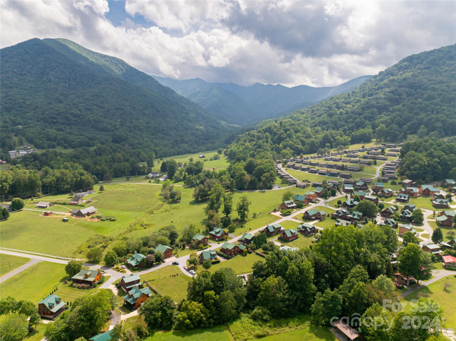 649 Panoramic Loop Maggie Valley, NC 28751