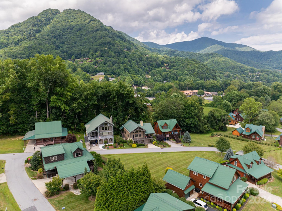 649 Panoramic Loop Maggie Valley, NC 28751