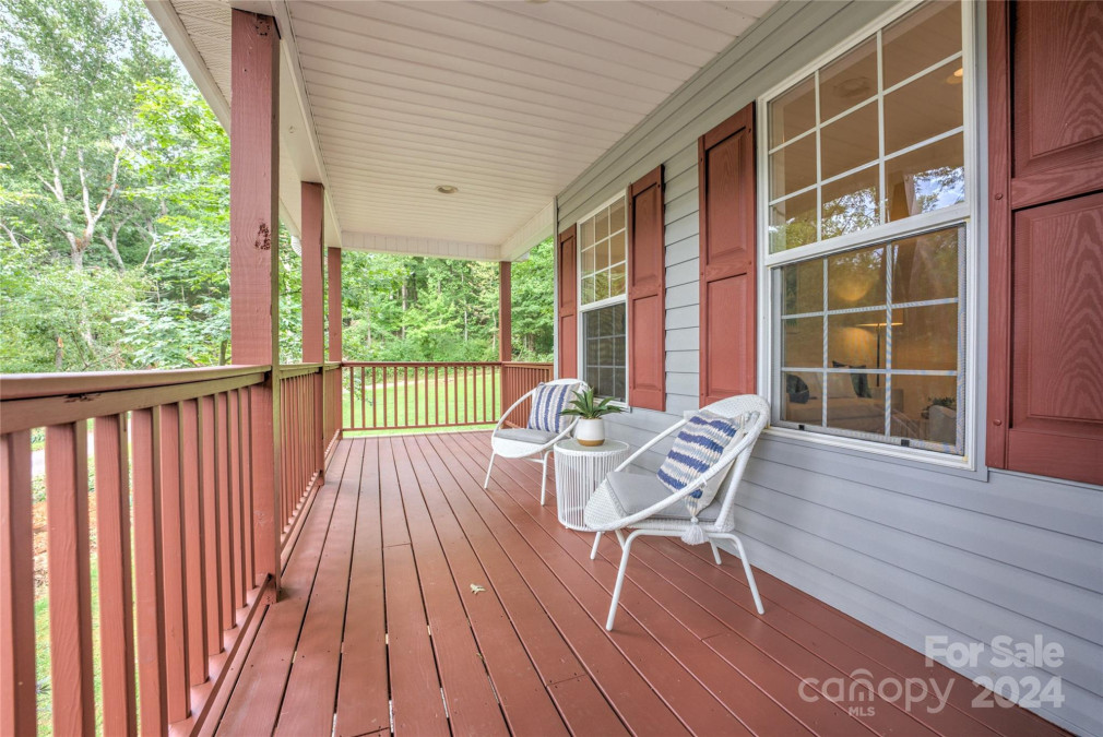 7 Shady Pines Dr Asheville, NC 28805