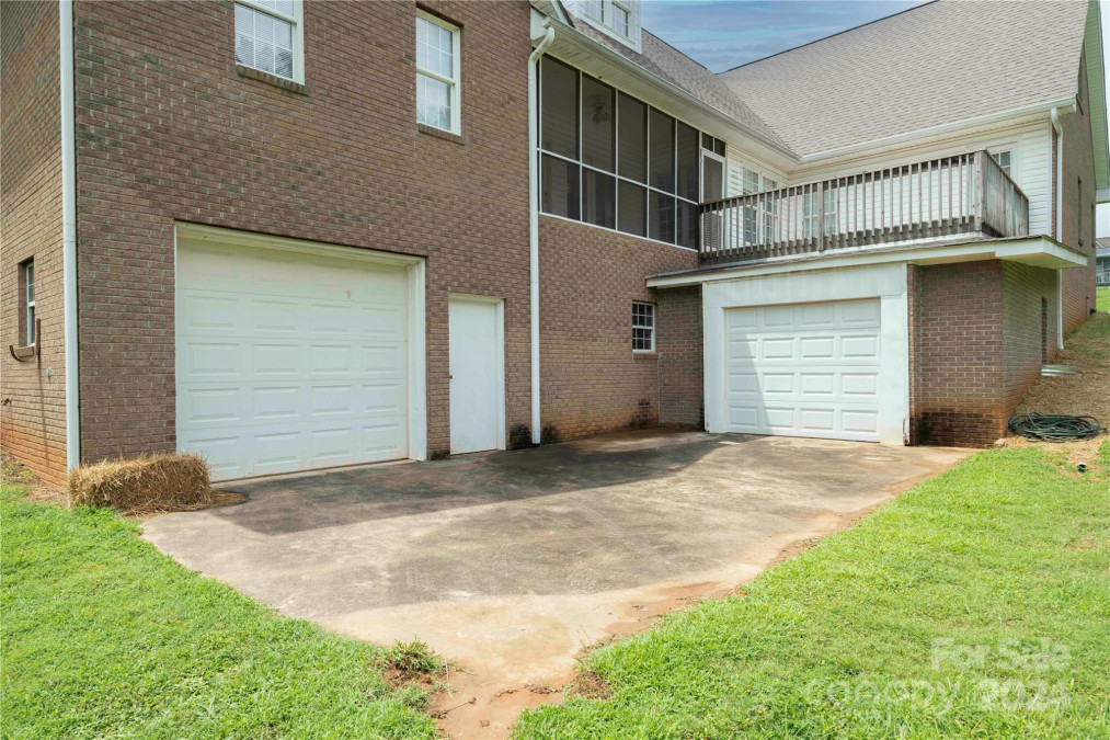 1923 Carolyn Dr Shelby, NC 28152