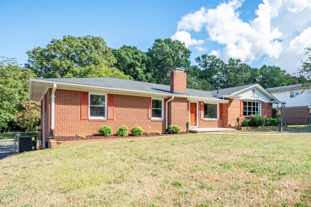 511 Villa St Kannapolis, NC 28083