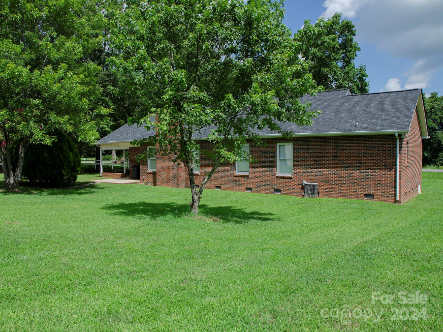 452 Mocksville Hw Statesville, NC 28625