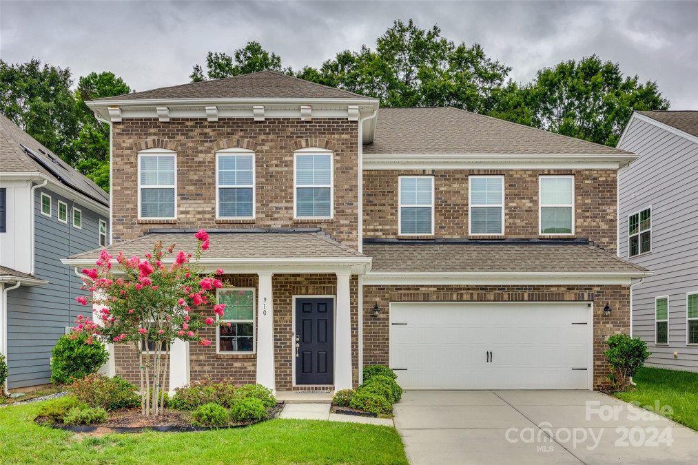 910 Ashton Oak Ct Fort Mill, SC 29715