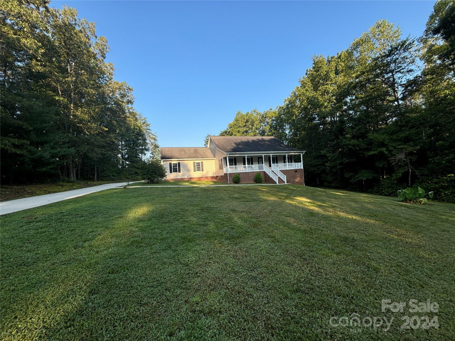 475 Cornerstone Dr Taylorsville, NC 28681